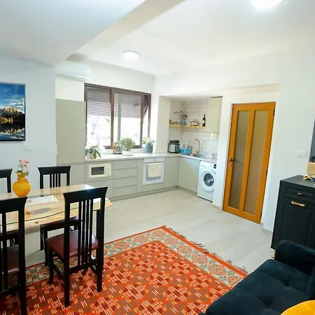Azers Apartment