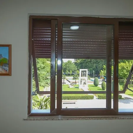 Azers * Shkodër